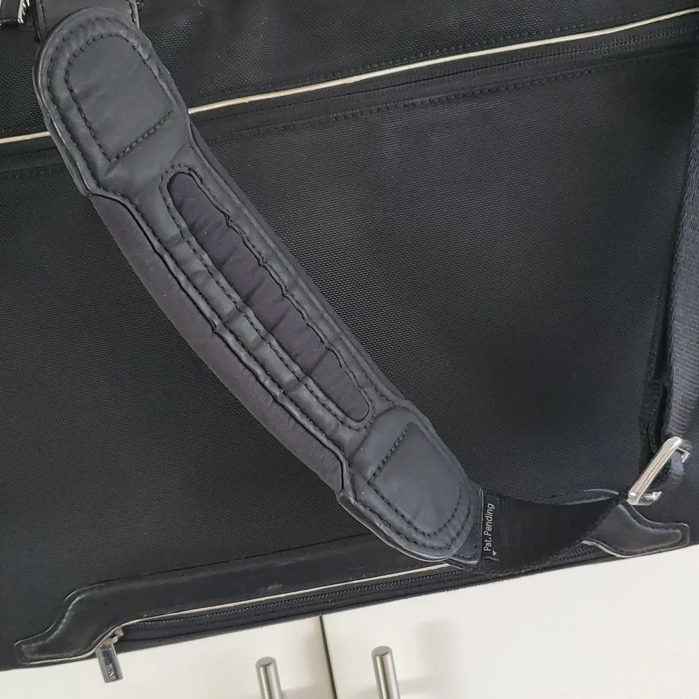 Tumi Arrive Narita Business Brief Microballistic Bag